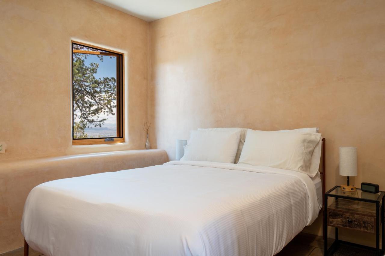 Santa Fe Ridgetop Retreat With 2 Hot Tubs And Views Esterno foto